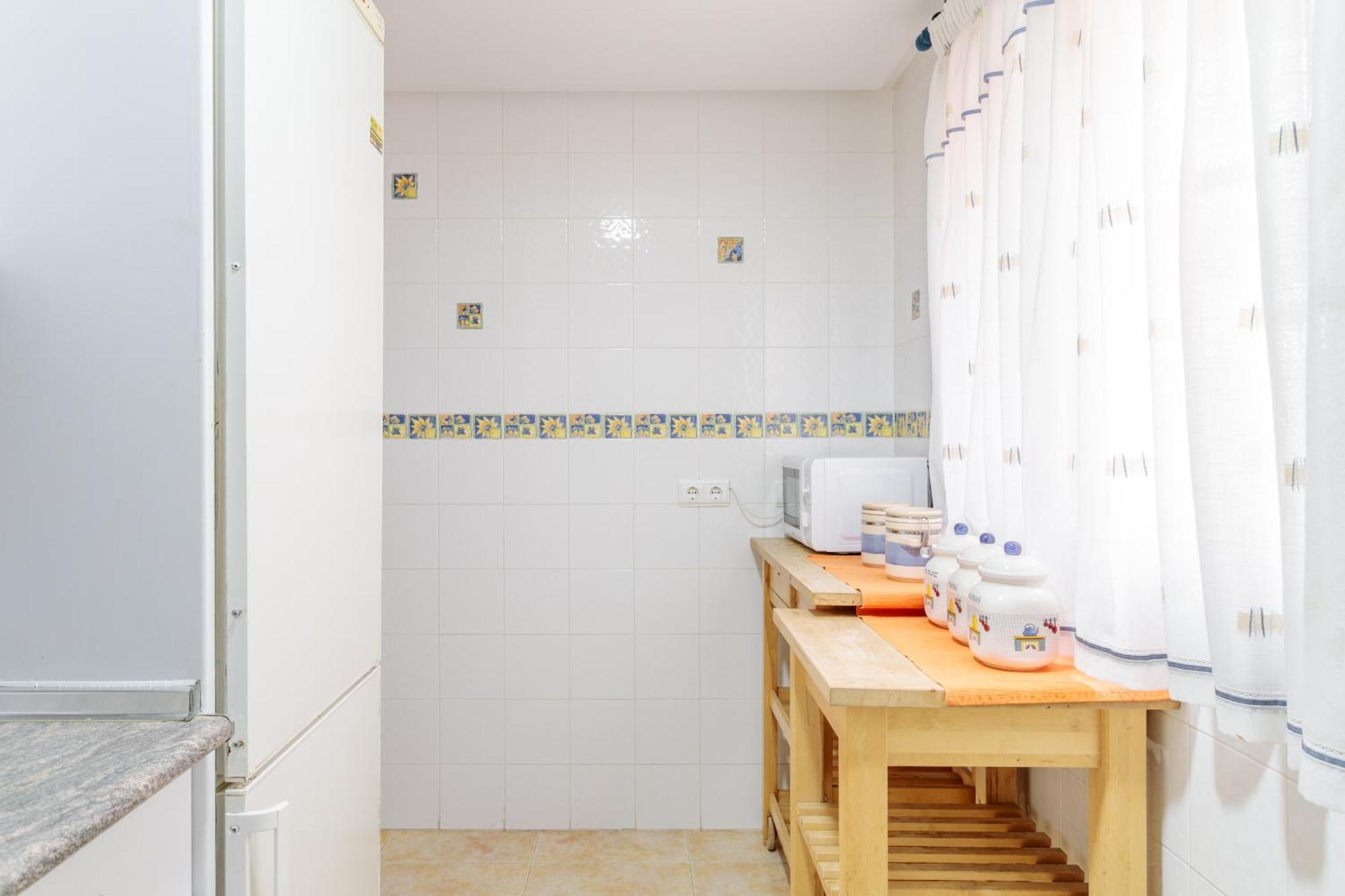Montefaro Spacious Townhouse - Beach & Pool سانتا بولا المظهر الخارجي الصورة